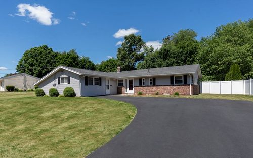 22 Temi Rd, Hudson, MA, 01749-1017 | Card Image