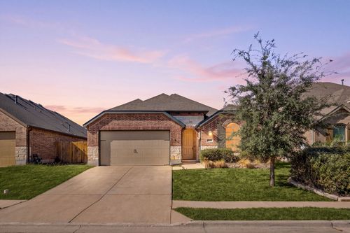 130 Starboard Ln, Kyle, TX, 78640-2071 | Card Image