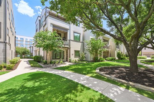 7817 Merit Ln, Plano, TX, 75024-0250 | Card Image