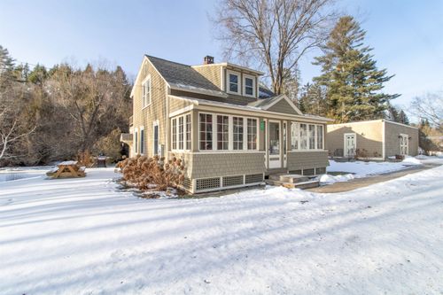 287 Vt Route 114, East Burke, VT, 05832-9674 | Card Image