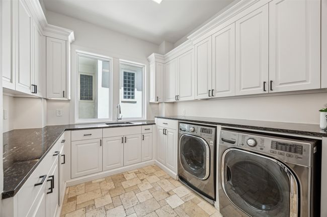 2210 Boll St, House other with 3 bedrooms, 5 bathrooms and null parking in Dallas TX | Image 13