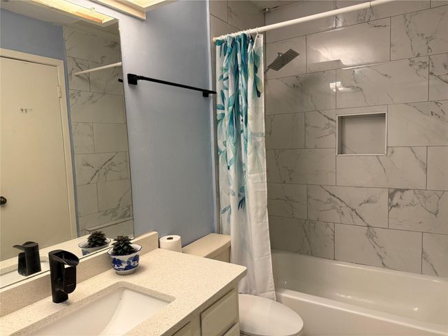 APT-229 - 3120 Devonshire Dr, Condo with 2 bedrooms, 2 bathrooms and null parking in Plano TX | Image 17