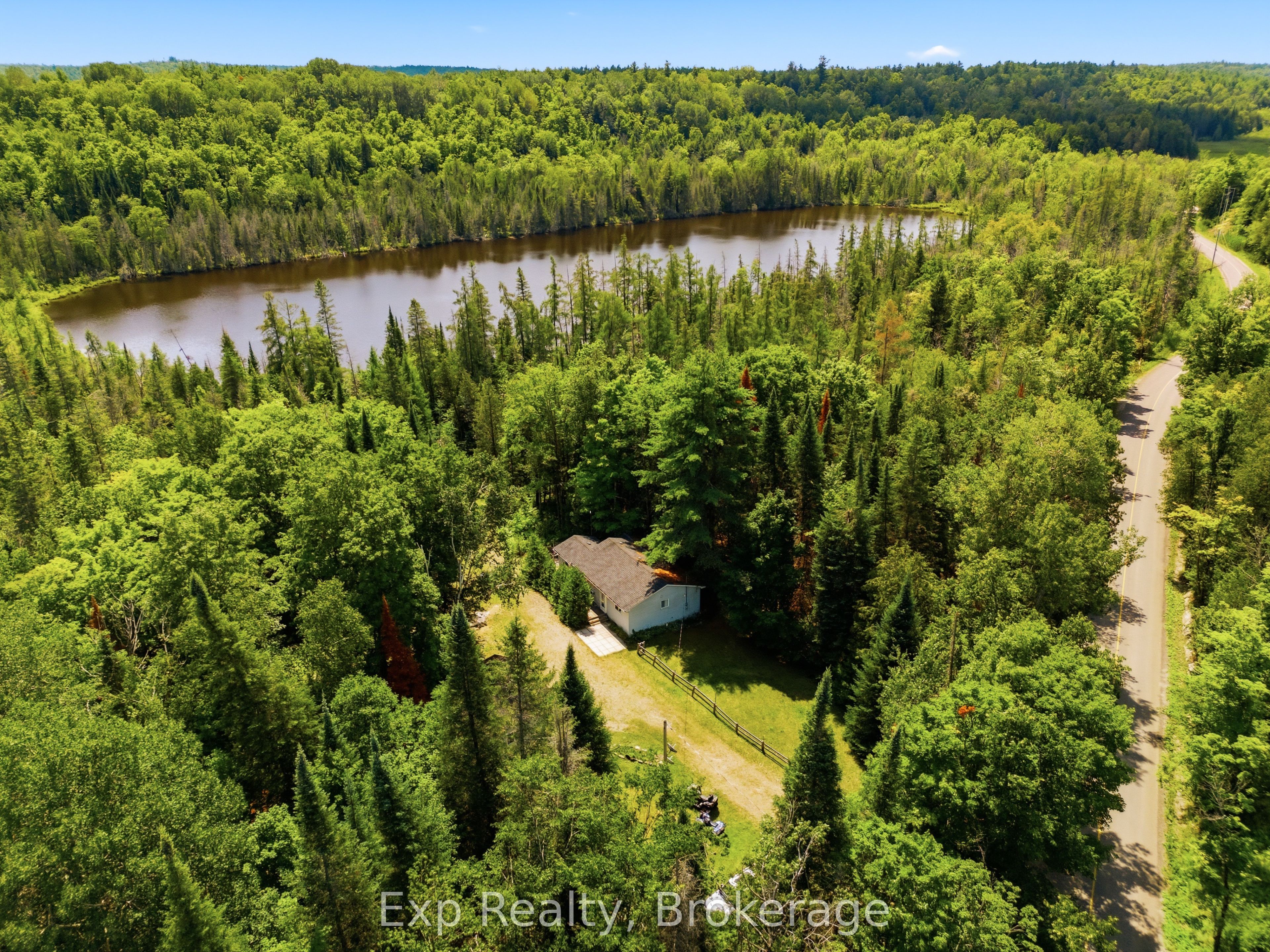 Residential in Frontenac