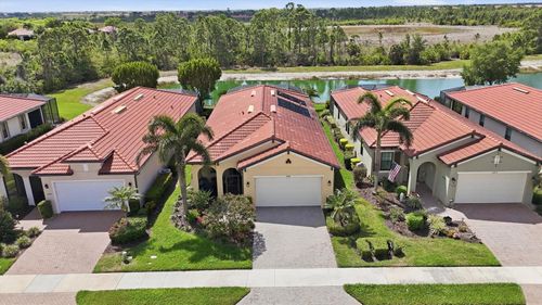 10441 Crooked Creek Dr, VENICE, FL, 34293-7309 | Card Image