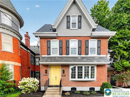 2-411 Main St, HELLERTOWN, PA, 18055-1721 | Card Image