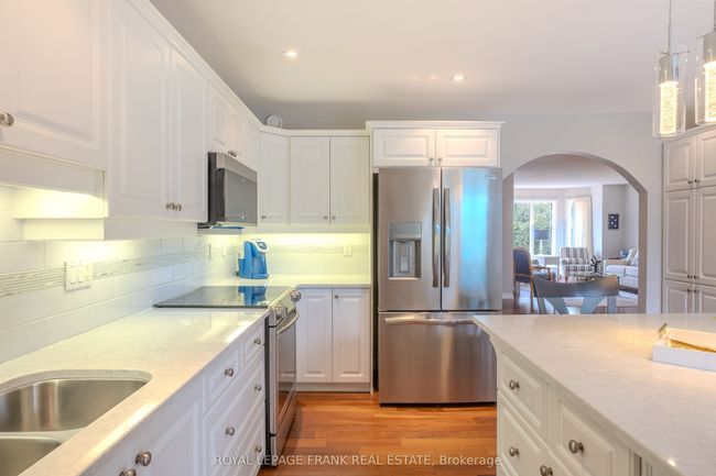 6 Mill St, House other with 3 bedrooms, 3 bathrooms and 4 parking in Bobcaygeon ON | Image 14