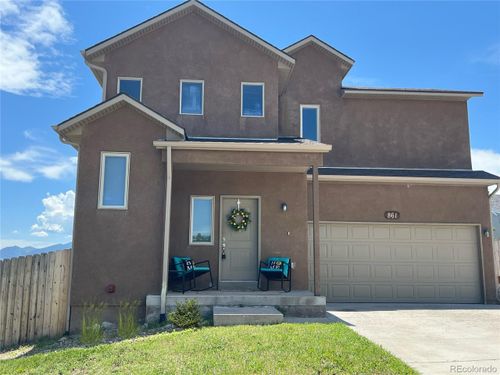 861 Circle Rd, Palmer Lake, CO, 80133-9054 | Card Image