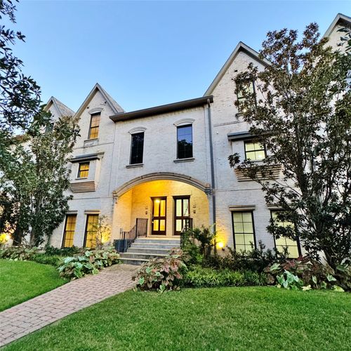 11-4153 Hyer St, Dallas, TX, 75205-1170 | Card Image
