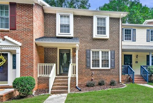 2428 Cottage Pl, Greensboro, NC, 27455-2911 | Card Image