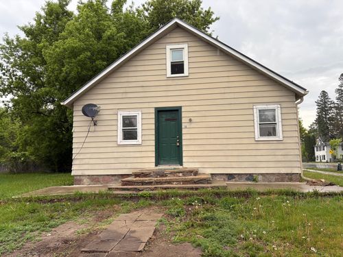 10 Hillside Ave Nw, Akeley, MN, 56433-8156 | Card Image