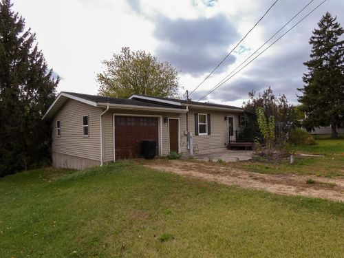 11709 County Road Vv, CASSVILLE, WI, 53806-9702 | Card Image