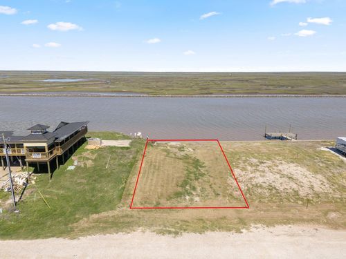 44640 Canal Dr, Bay City, TX, 77414 | Card Image