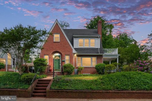 195 Dabney St, ORANGE, VA, 22960-1403 | Card Image