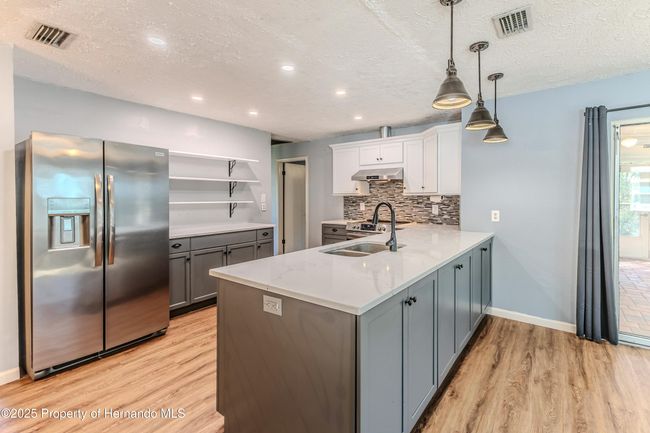Two Toned Cabinets, Pendent Lighting | Image 11