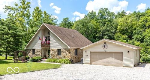 8546 N Chickadee Dr, Morgantown, IN, 46160-8985 | Card Image