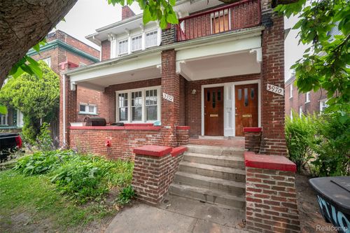 3970 Helen Street, Detroit, MI, 48207 | Card Image