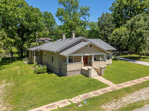 207 Combs Ave, Cotter, AR, 72626-9191 | Card Image