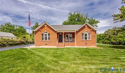 2018 Valentine Rd, Henrico, VA, 23228-3258 | Card Image