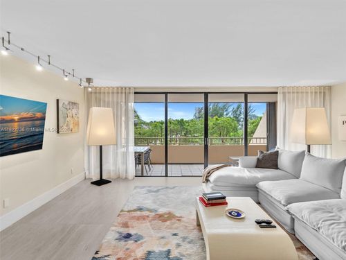 unit-253-11113 Biscayne Blvd, Miami, FL, 33181-3406 | Card Image