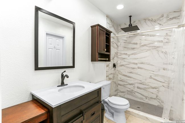 APT-236 - 8633 Datapoint Dr, Condo with 2 bedrooms, 2 bathrooms and null parking in San Antonio TX | Image 9
