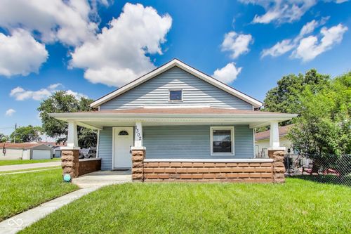 1302 E 6th St, Muncie, IN, 47302-3608 | Card Image