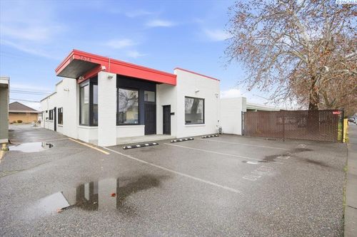 2628 W Brueneau Pl, Kennewick, WA,  | Card Image