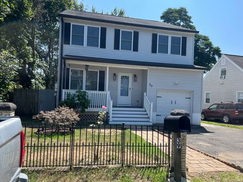 39-39 Moffitt Street, Bridgeport, CT, 06606 | Card Image