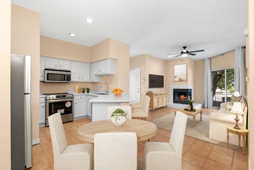 109-2450 Wickersham Ln, Austin, TX, 78741-4744 | Card Image