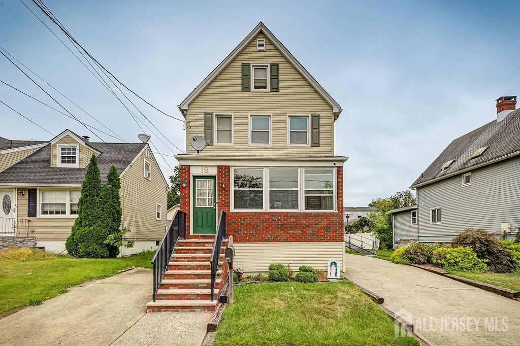 2nd St, Fords, NJ 08863