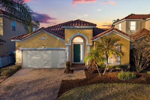 957 Tuscan Hills Blvd, DAVENPORT, FL, 33897-8346 | Card Image