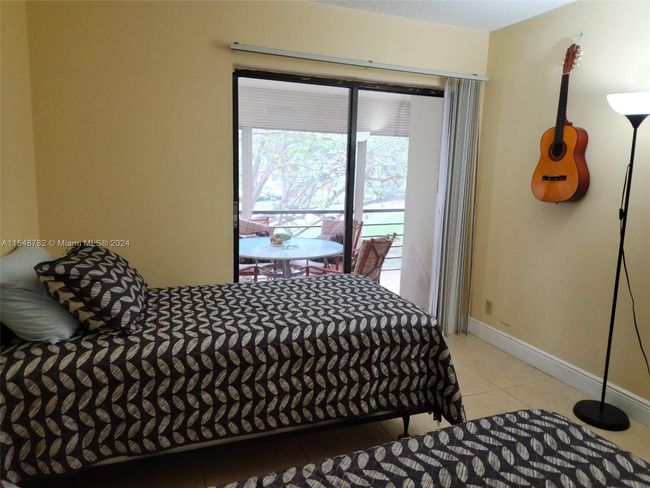 APT-207 - 2302 S Cypress Bend Dr, Condo with 2 bedrooms, 2 bathrooms and null parking in Pompano Beach FL | Image 6