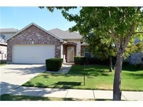 2812 Paddock Way, Denton, TX, 76210-0491 | Card Image