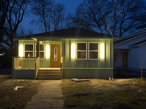 2807 Silkwood St, Dallas, TX, 75215-5324 | Card Image