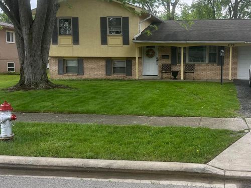 439 Foxwood Dr, Columbus, OH, 43230-2023 | Card Image