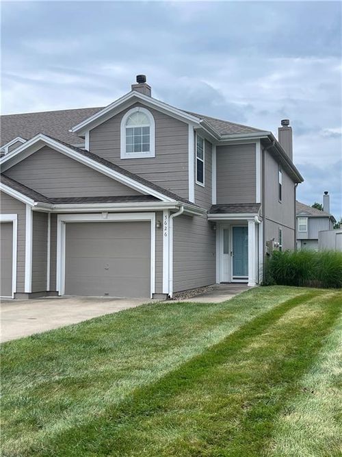 5626 Moonlight Meadow Ct, Lee's Summit, MO, 64064-1263 | Card Image
