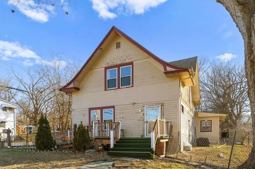 1701 W Walnut St, Independence, MO, 64050-3553 | Card Image