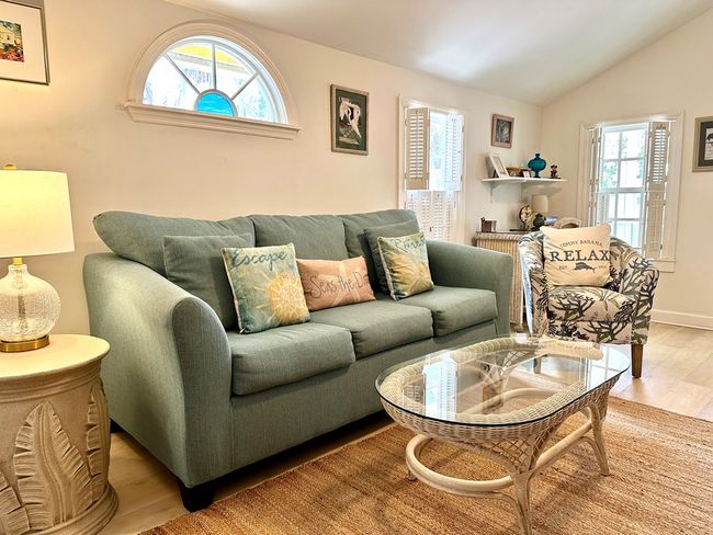 758 5 Th St, House other with 2 bedrooms, 2 bathrooms and 1 parking in CEDAR KEY FL | Image 8