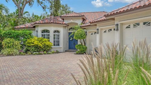 1864 Goldenrod St, SARASOTA, FL, 34239-5119 | Card Image