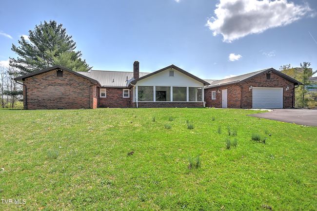 646 Meadow View Rd, House other with 4 bedrooms, 2 bathrooms and null parking in Bristol TN | Image 50