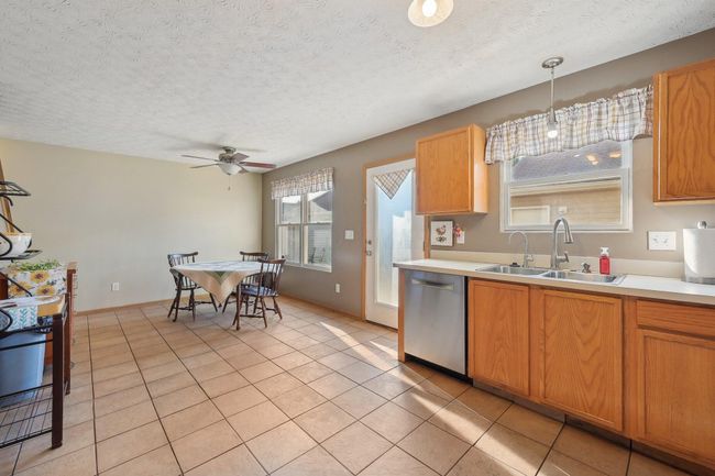 5307 Valley Forge St, Condo with 3 bedrooms, 3 bathrooms and null parking in Orient OH | Image 25