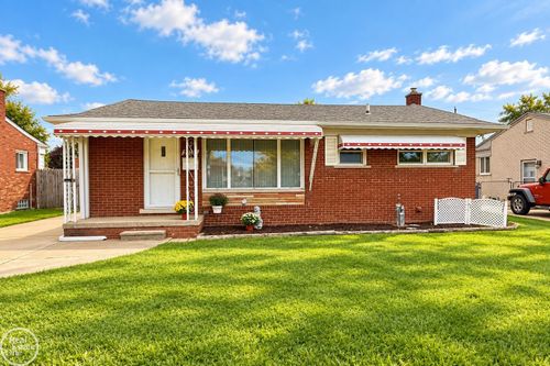 25129 Wagner Avenue, Warren, MI, 48089 | Card Image