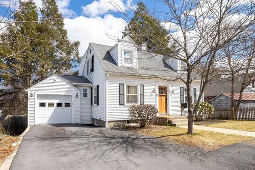 4 Winston Rd, Worcester, MA, 01606-1532 | Card Image