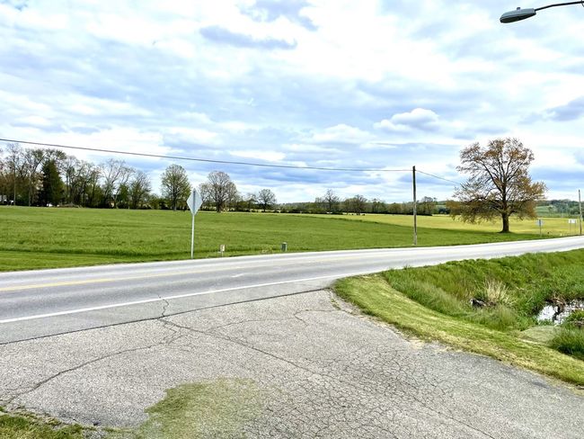 303 - 301-303 3 Rd St, Home with 3 bedrooms, 1 bathrooms and null parking in Beaver OH | Image 25