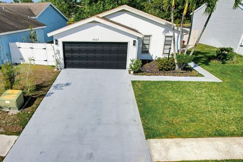 4567 Brook Dr, West Palm Beach, FL, 33417-8206 | Card Image