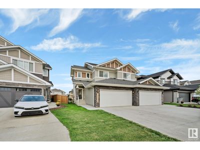 10639 98 St, Home with 3 bedrooms, 3 bathrooms and null parking in Morinville AB | Image 3