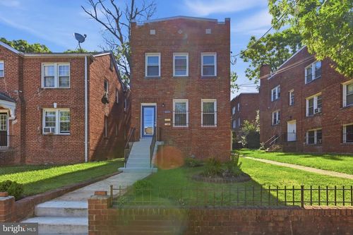 1334 28th St Se, WASHINGTON, DC, 20020-3603 | Card Image