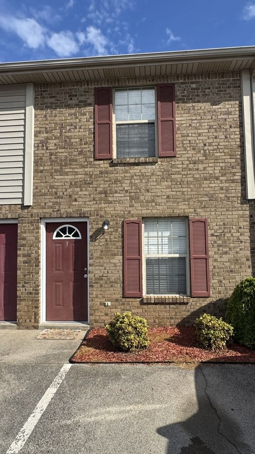 3-123 Ballygar St, Clarksville, TN, 37043-2815 | Card Image