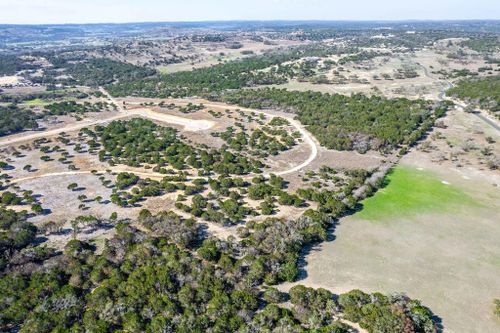 78-699 Camp Verde Rd, Center Point, TX, 78010 | Card Image