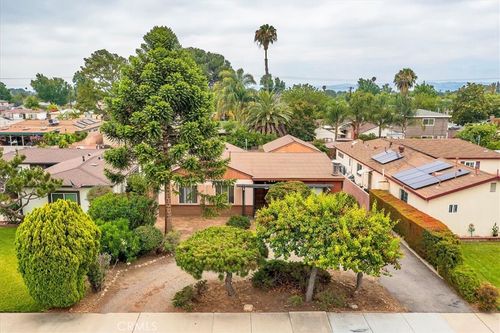 949 W Rosewood Ct, Ontario, CA, 91762-1834 | Card Image
