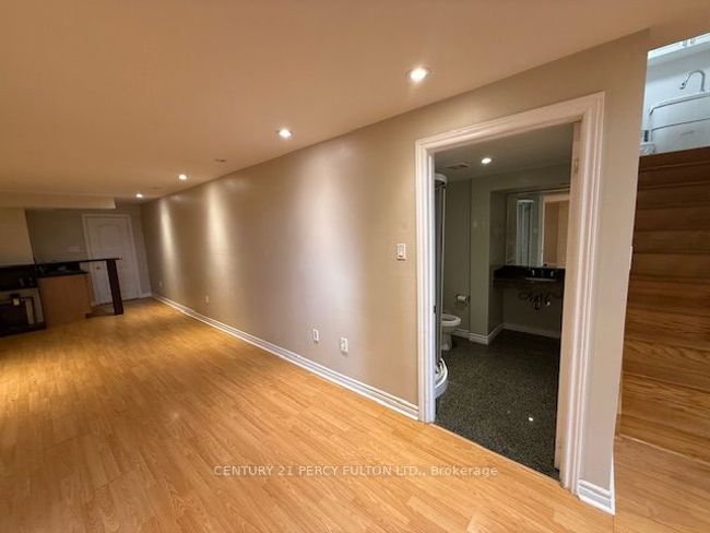 17 Ambercroft St, House other with 5 bedrooms, 4 bathrooms and 2 parking in Markham ON | Image 30
